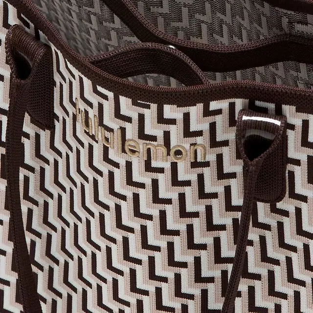lululemon 18L Tote