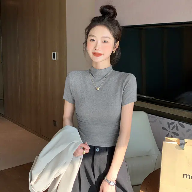 MISS FLY T