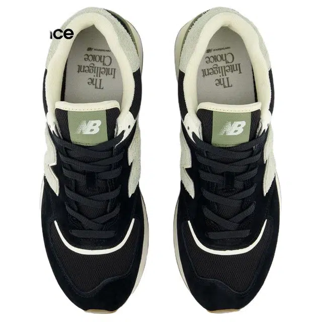 New Balance 574 Black D Width