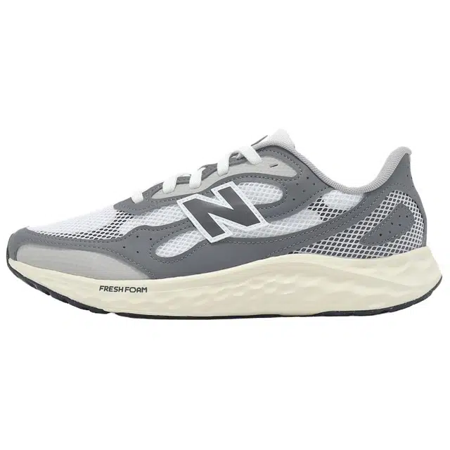 New Balance Arishi v4