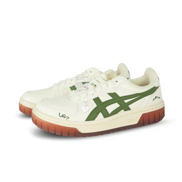 Asics Court MZ CNY