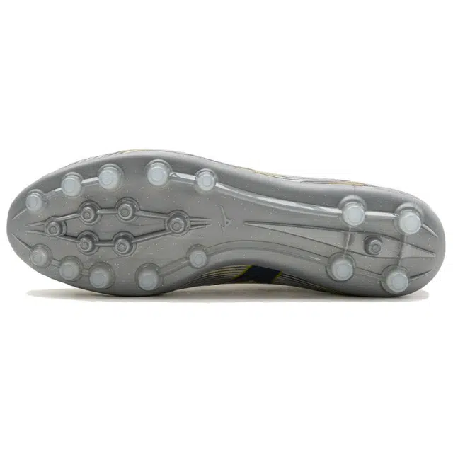 Mizuno alpha 2