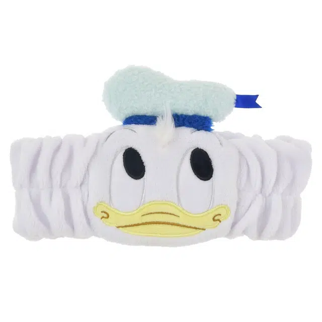 Disney x Disney store