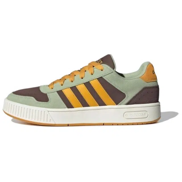 adidas D-PAD CLASSIC
