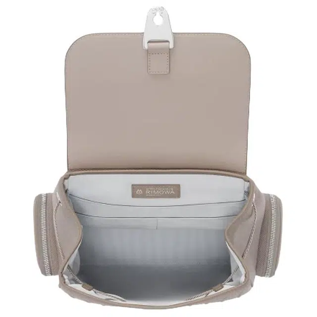 RIMOWA Never Still 16L