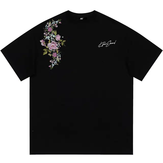 K411 Peony Tee