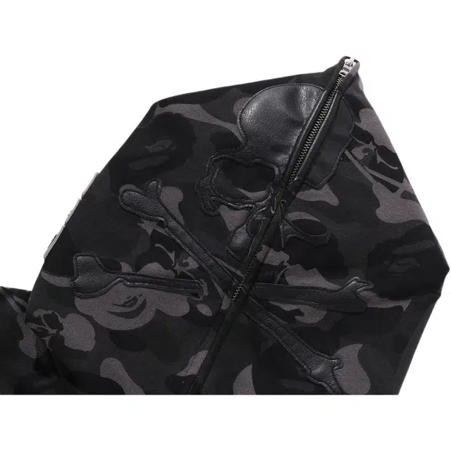 BAPE x mastermind JAPAN SS25