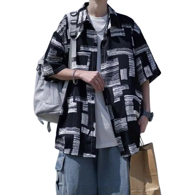 徐百货 日系小清新潮流百搭冰丝透气短袖夏季半袖大码宽松外套衬衫 男女同款