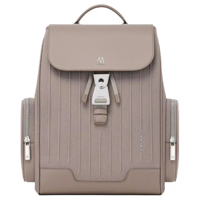 RIMOWA Never Still 16L