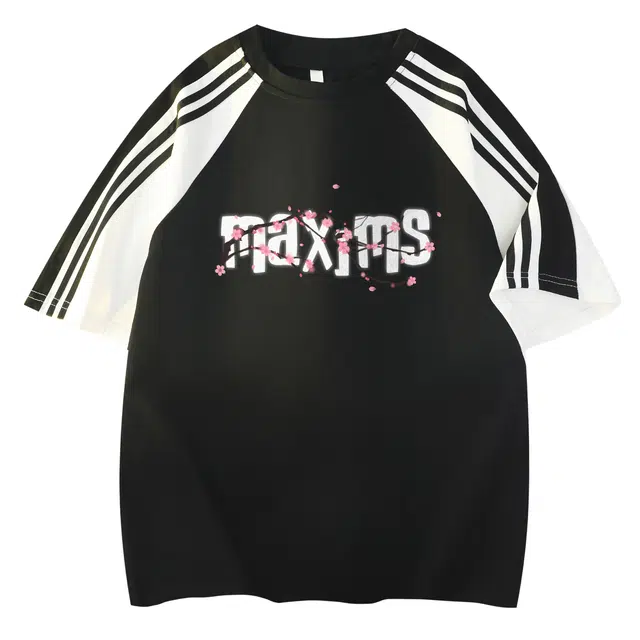 maxim's de paris logoT