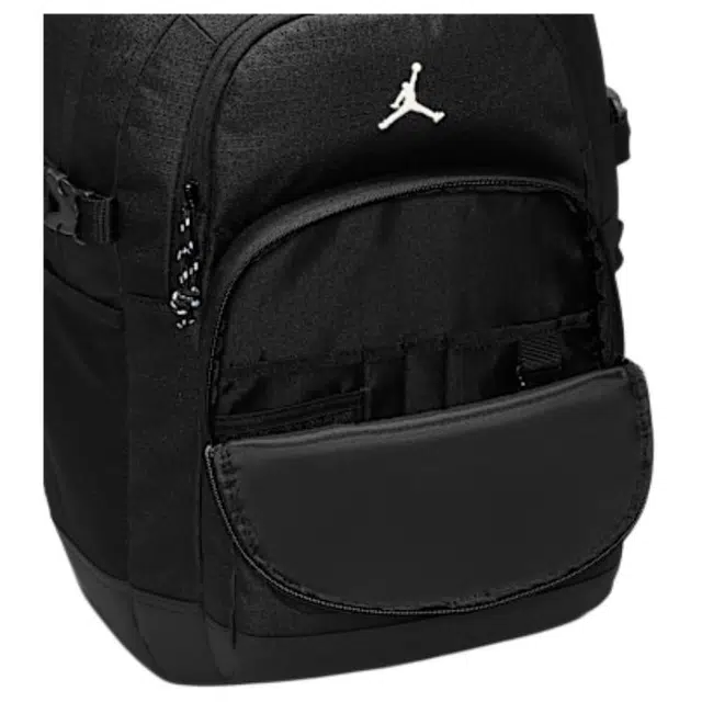 Jordan 25L Blacktop Logo