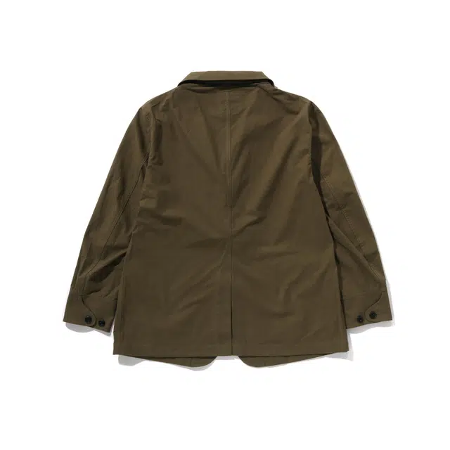 A BATHING APE