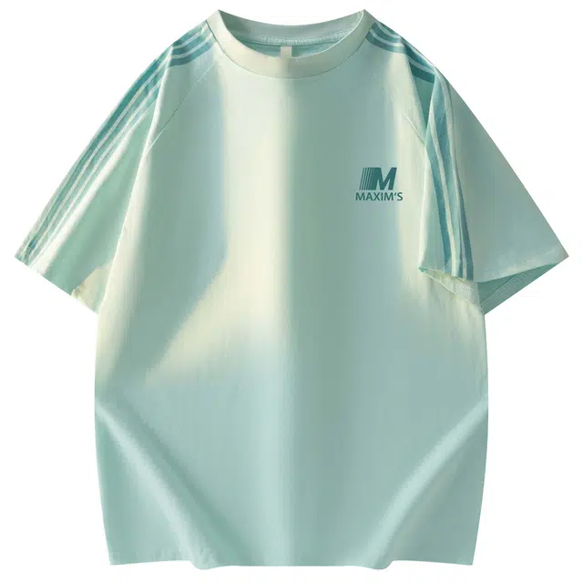 maxim's de paris LogoT