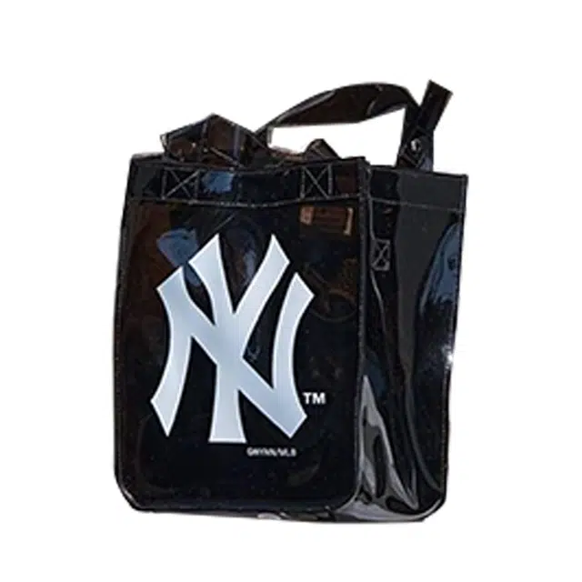 FREAK'S STORE x MLB PVC
