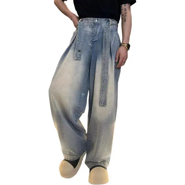 M JEANS STUDIOS 7 vibe