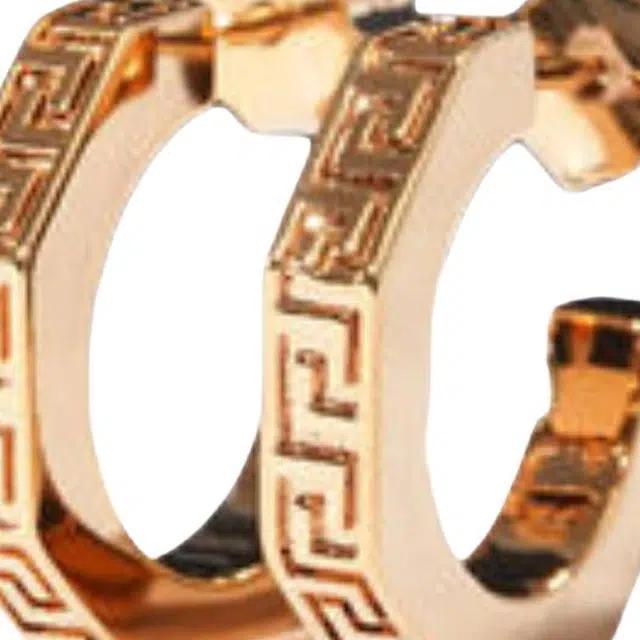 VERSACE