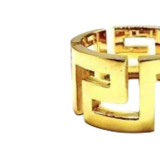 VERSACE