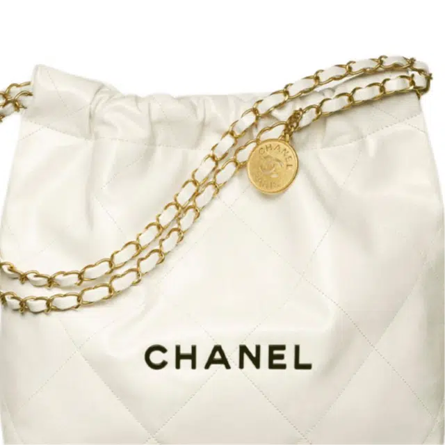 CHANEL 22Bag handle bag25C logo