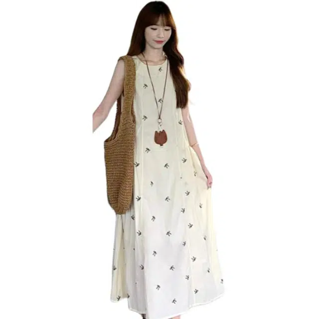 黛尔佳人 韩系宽松蝴蝶结刺绣背心海边度假长裙女无袖连衣裙 女款