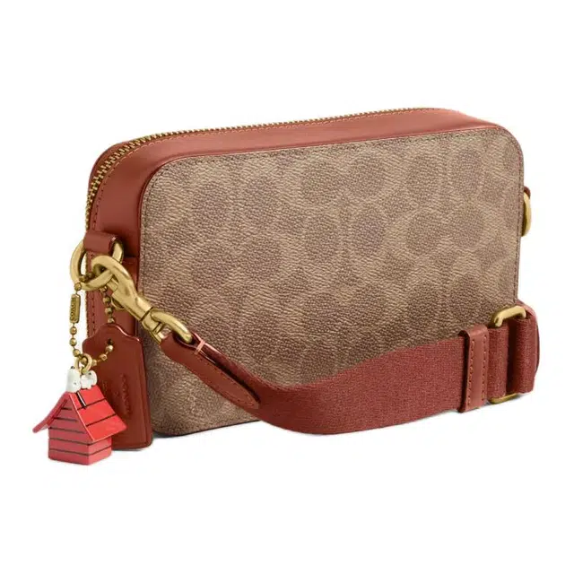 COACH x PEANUTS Signature CHARTER 19 Logo