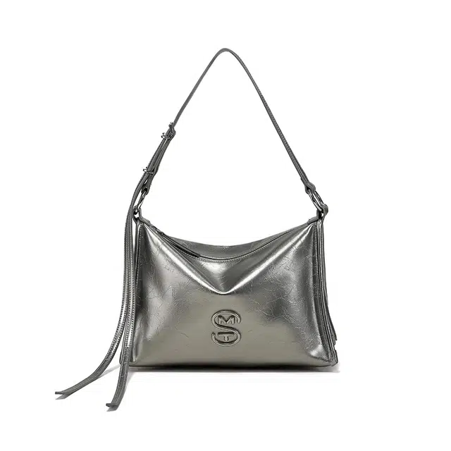 西木汀 光年 高级感小众设计休闲百搭通勤托特包 牛皮 斜挎单肩包 中号 女款 米白色/古银色/深邃黑