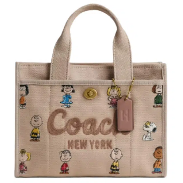 COACH x PEANUTS FRIENDS CARGO 26 Tote