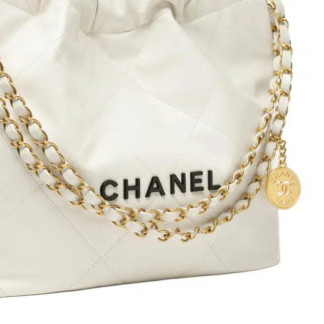 CHANEL 22Bag handle bag25C logo
