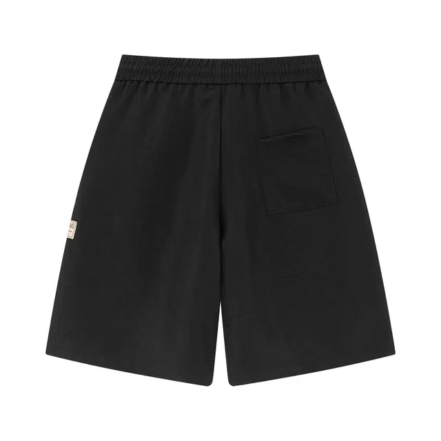 maxim's de paris ins