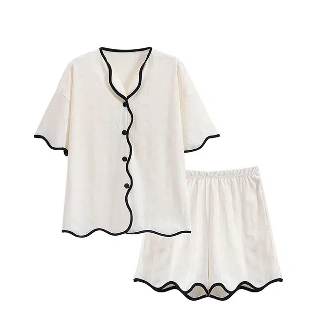 俏韵 翻领带胸垫短袖三分裤开衫可爱甜美薄款家居服可外穿夏季睡衣套装 女款
