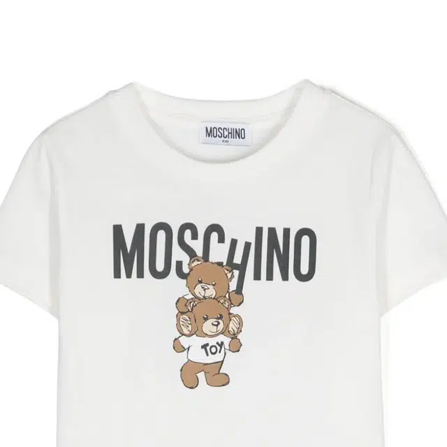 MOSCHINO T