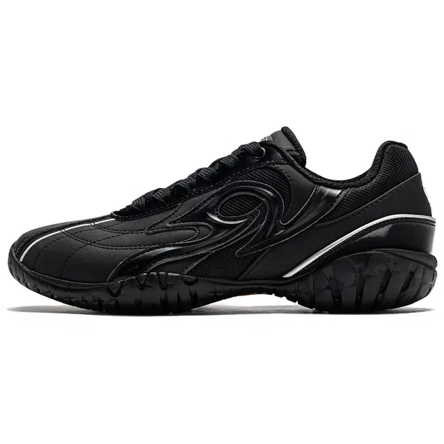 ANTA SNEAKERVERSE Thorn