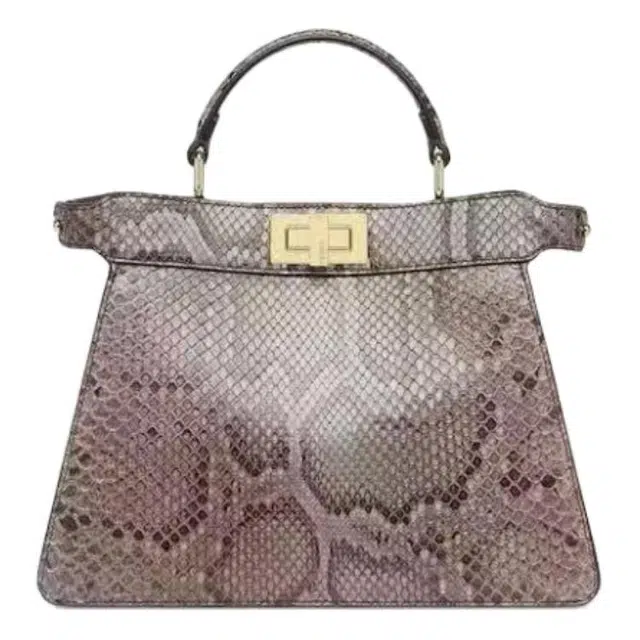 FENDI Peekaboo ISeeU