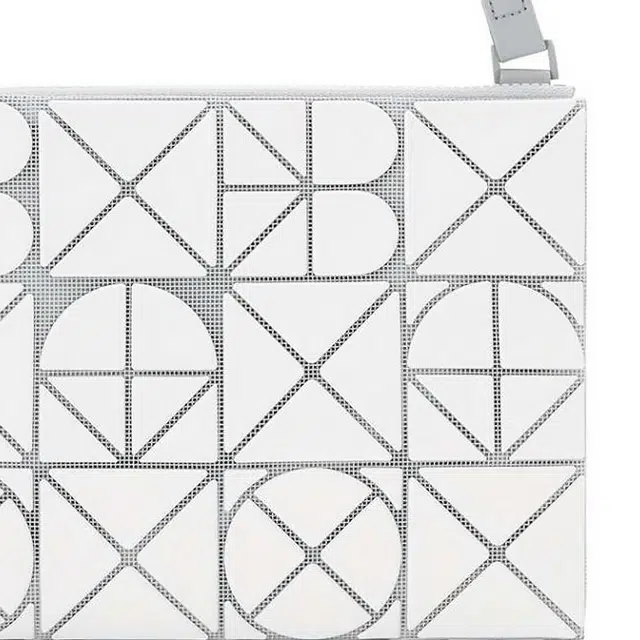 ISSEY MIYAKE 5 FONT PVC