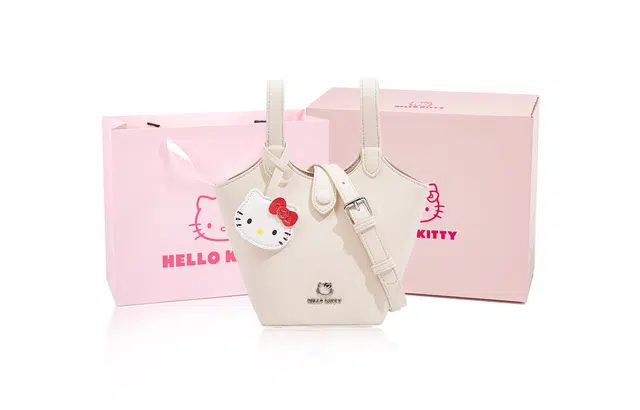 MESUCA Sanrio kitty PU