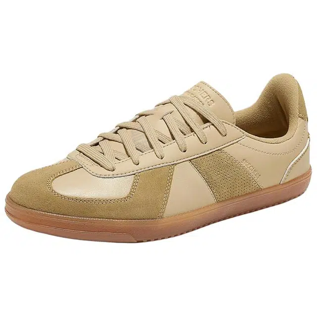 Skechers Court Classics