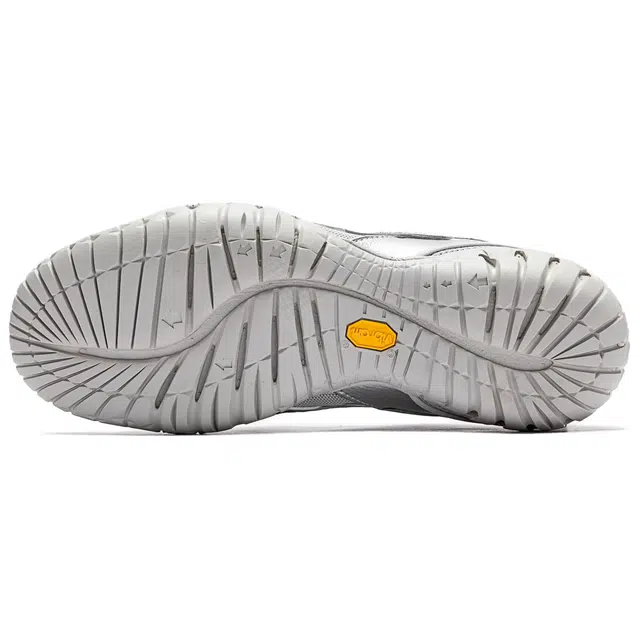 ANTA SNEAKERVERSE Thorn