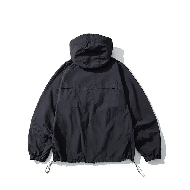 巴塞罗那足球俱乐部 轻奢简约潮流休闲奢华质感美式高街纯色高级户外运动 超轻透气速干防尘防虫防风防紫外线凉感防晒服 男女同款