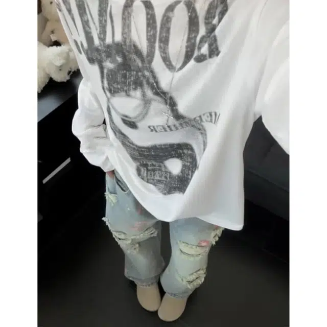 HOKLV ins