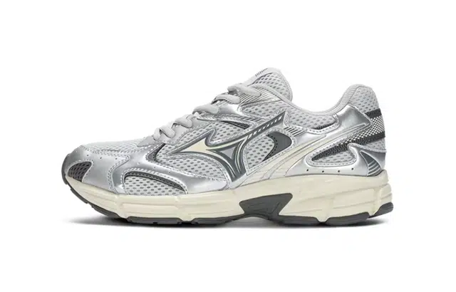 Mizuno Speed 2K