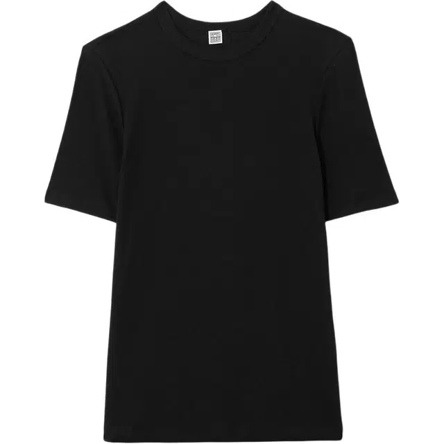 TOTEME T