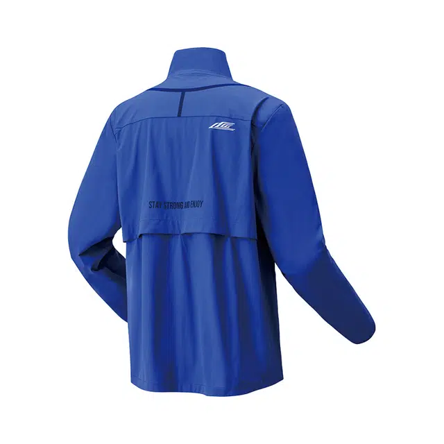 YONEX