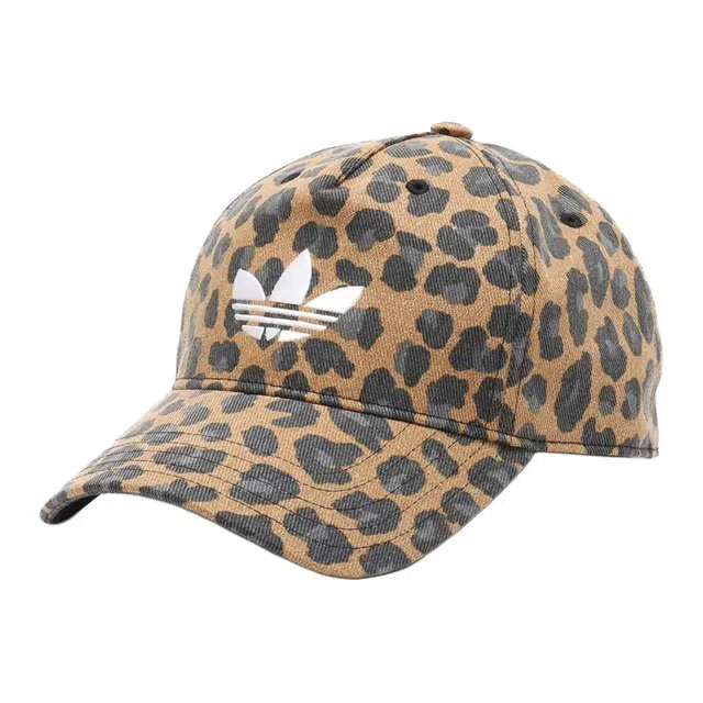 adidas -