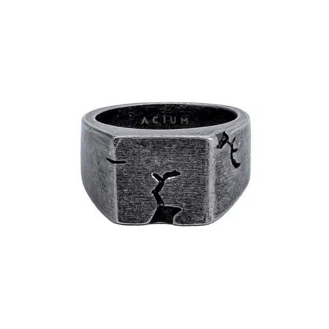 ACIUM