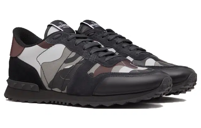 Valentino One Stud PU