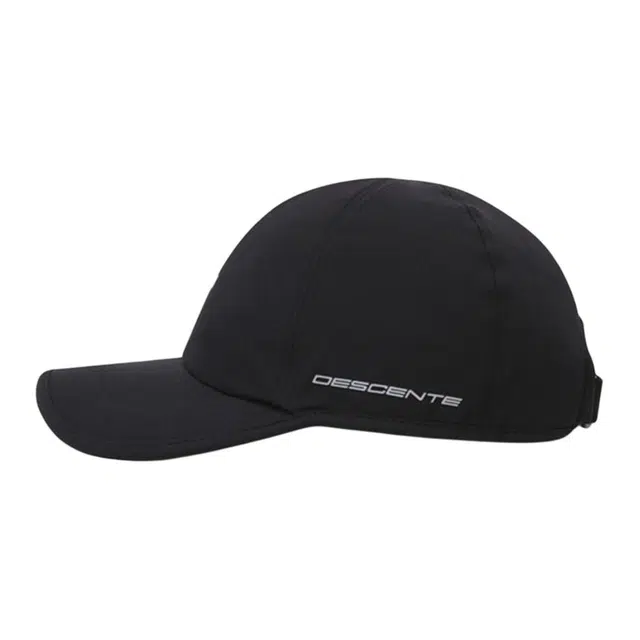 DESCENTE logo