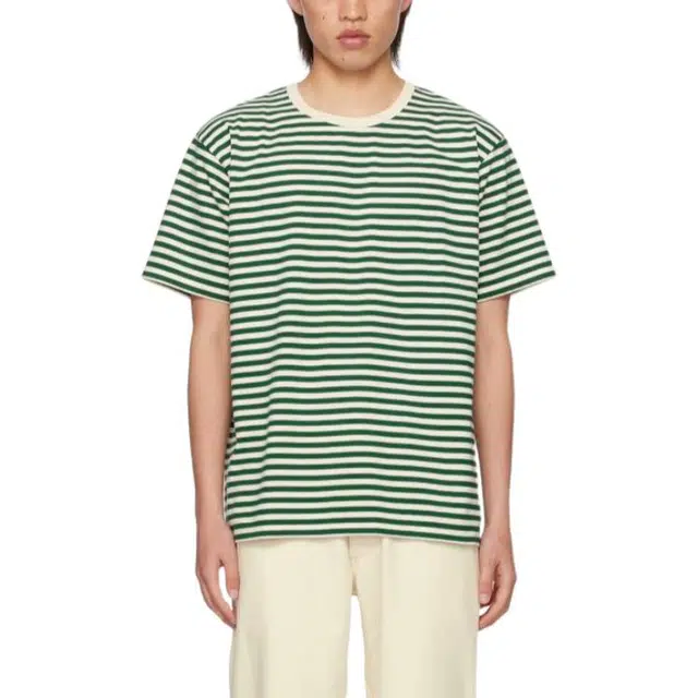 nanamica T