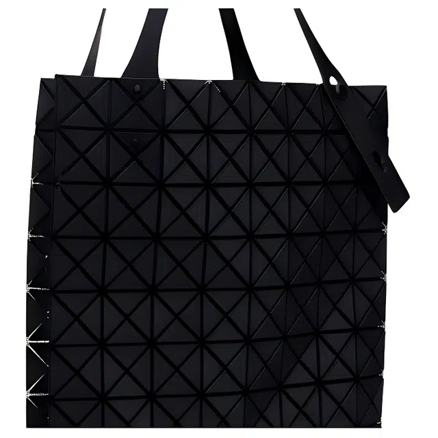 ISSEY MIYAKE