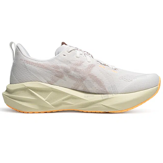 Asics NOVABLAST 5
