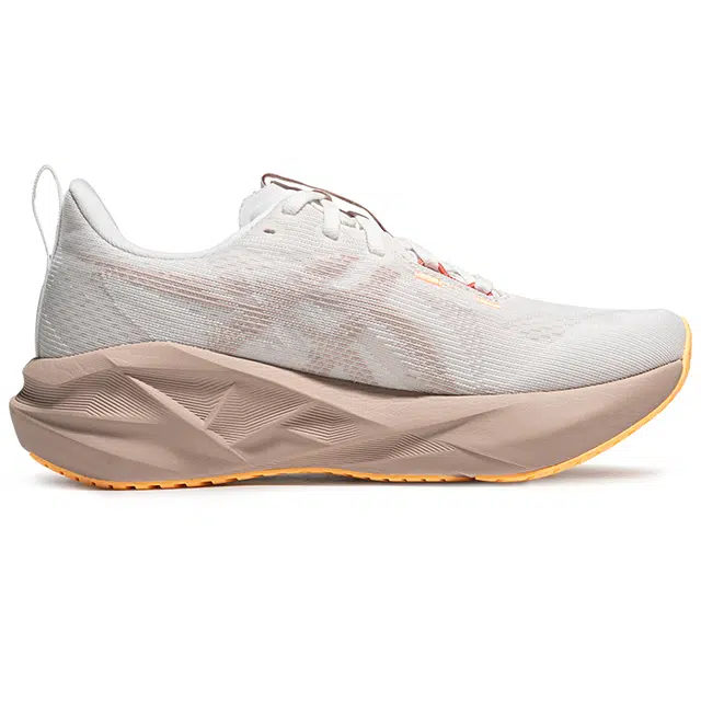 Asics NOVABLAST 5