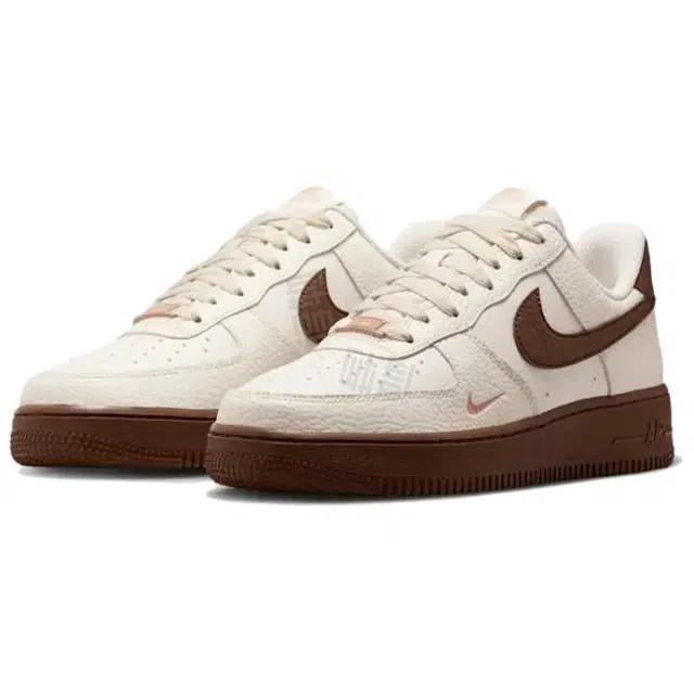 Nike Air Force 1 Low Beige